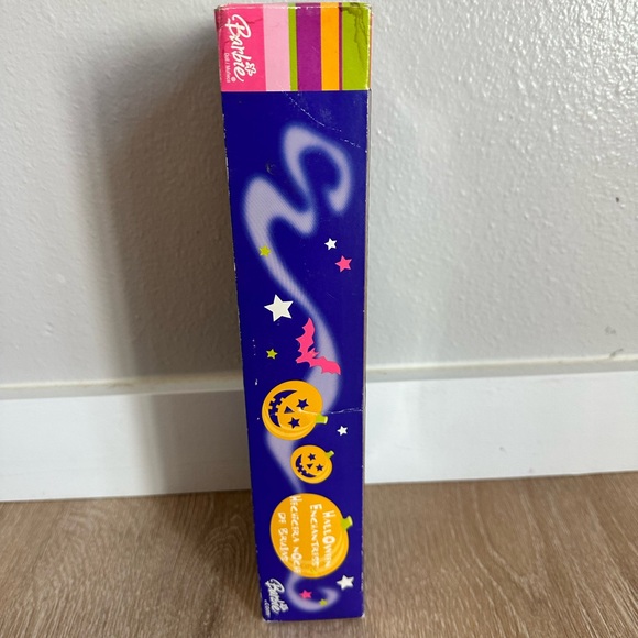 Barbie Halloween Enchantress – New in Box - Picture 4 of 6